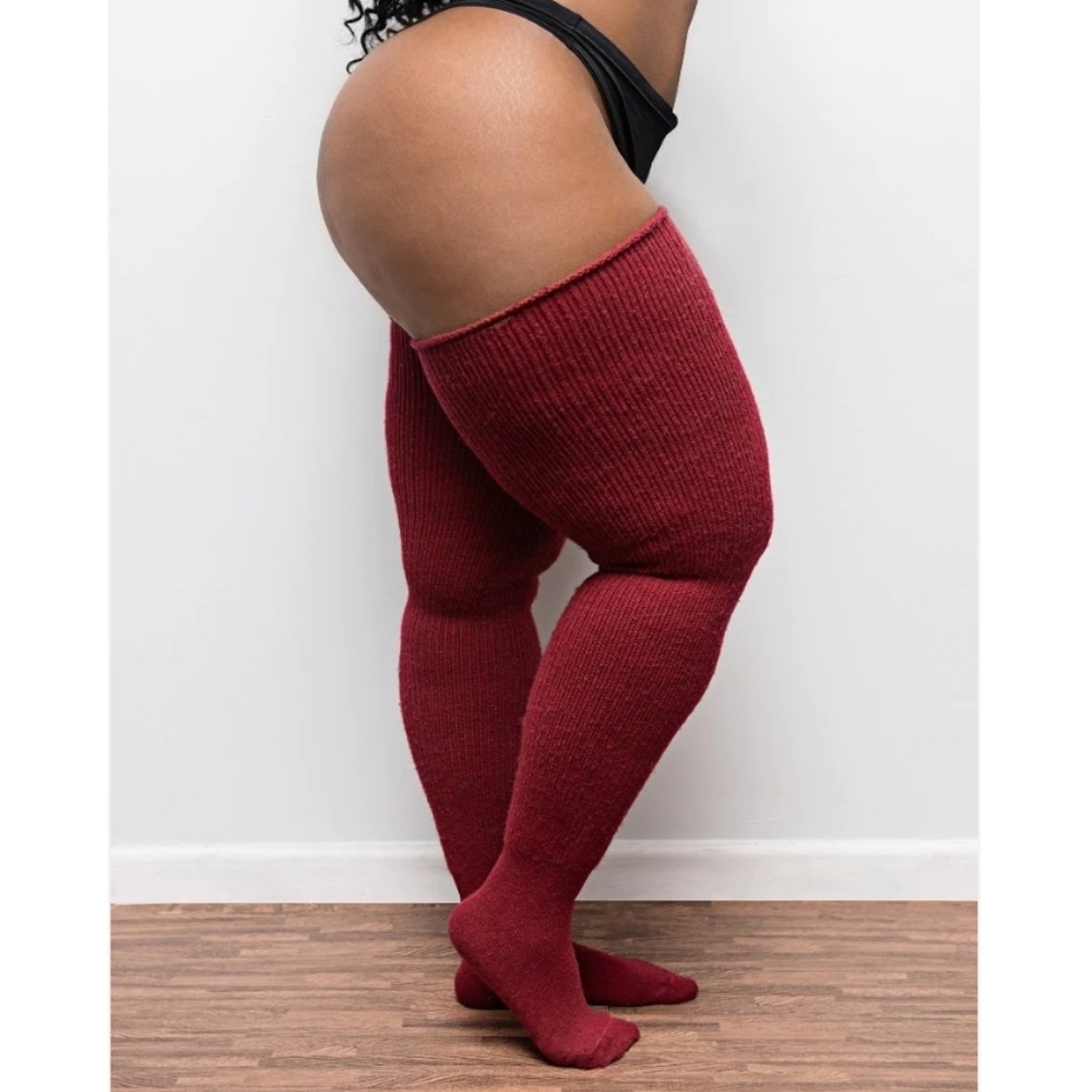 BNWT Thunda Thighs Plus Sized Thigh Socks Burgundy Wine